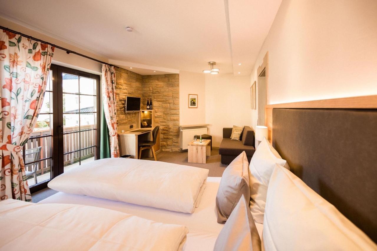 Weinhotel Offenstein Erben Eltville am Rhein ภายนอก รูปภาพ