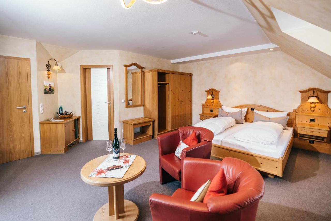 Weinhotel Offenstein Erben Eltville am Rhein ภายนอก รูปภาพ