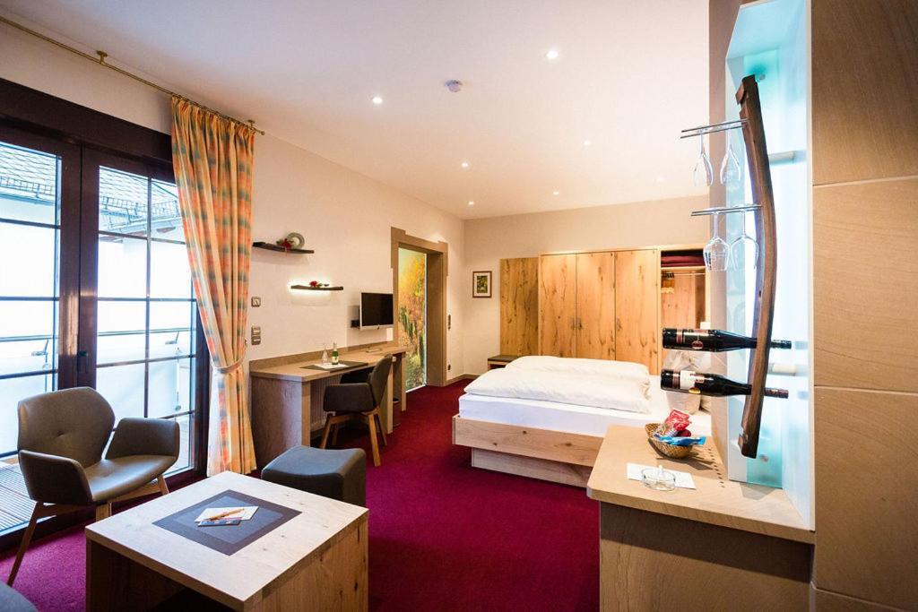 Weinhotel Offenstein Erben Eltville am Rhein ภายนอก รูปภาพ