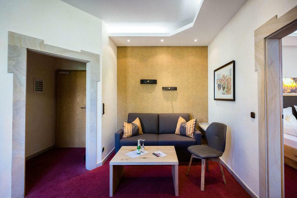 Weinhotel Offenstein Erben Eltville am Rhein ภายนอก รูปภาพ